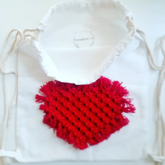 Backpack, drawstring bag macrame heart, white red heart, Coachella cotton bag - Picture 3 of 3